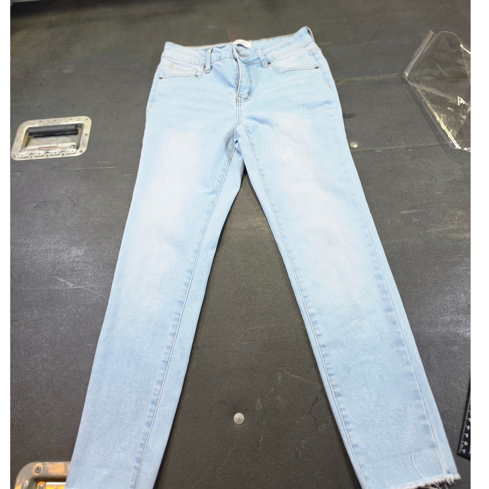 Bleu Womens Skinny Jean Light Wash Raw Hem Denim Pant Size 4P Y2K CashualComfort